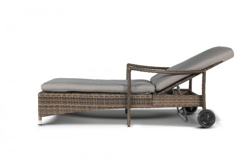 шезлонг парма с колесиками коричневый в Нижневартовске