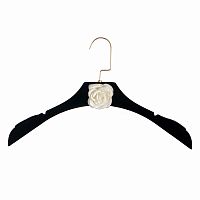 вешалка-плечики chanel чёрная с молочным цветком для женской одежды в Нижневартовске